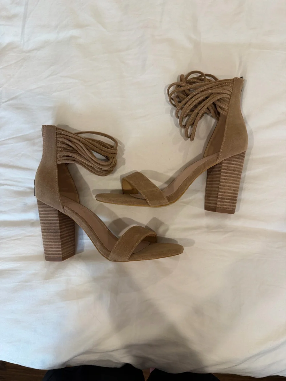 Strappy Ankle-Tie Block Heel Sandals in Tan